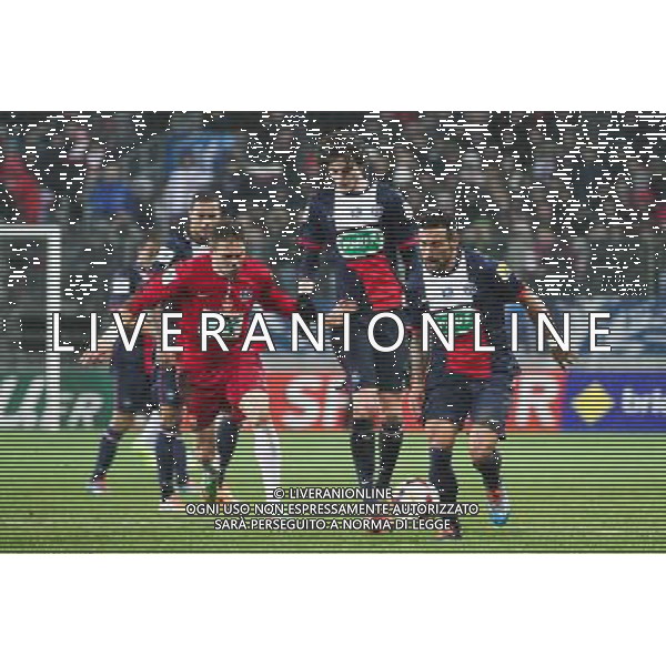 Adrien RABIOT / Ezequiel LAVEZZI - 08.01.2014 - Brest / Paris Saint Germain - 32emeFinale Coupe de France Photo : Maxime Kerriou / Icon Sport AG ALDO LIVERANI SAS ONLY ITALY