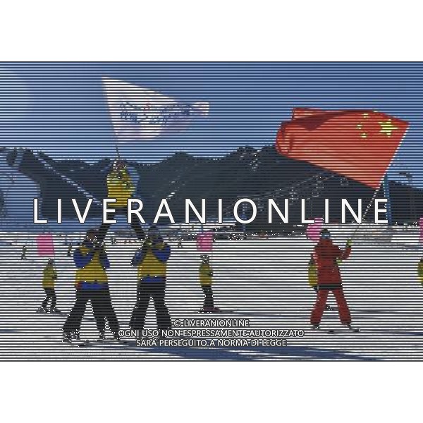 (140110) -- URUMQI, Jan. 10, 2014 () -- Skiers perform during the opening ceremony of an ice and snow festival in Urumqi, capital of northwest China\'s Xinjiang Uygur Autonomous Region, Jan. 10, 2014. The 11th Silk Road Ice and Snow Festival opened here on Friday. (/Wang Fei) (cjq) ©Photoshot/Ag. Aldo Liverani s.a.s.-Only Italy-Editorial Use Only