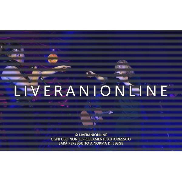 Andy Burrows (formerly of Razorlight) joins Mel C onstage to duet with her for her 40th Birthday show at Shepherd\'s Bush Empire, London, England, UK on 11th January 2014. AG ALDO LIVERANI SAS ONLY ITALY