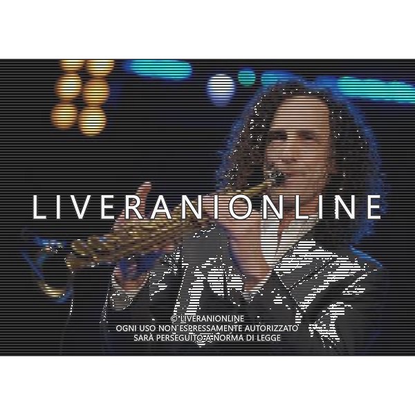 Saxophone player Kenny G performs in Times Square during a \'Soft Rocks\' event to promote Procter \' Gamble Co.\'s toilet paper brand Charmin; Hard Rock Cafe, 1501 Broadway. AG ALDO LIVERANI SAS ONLY ITALY