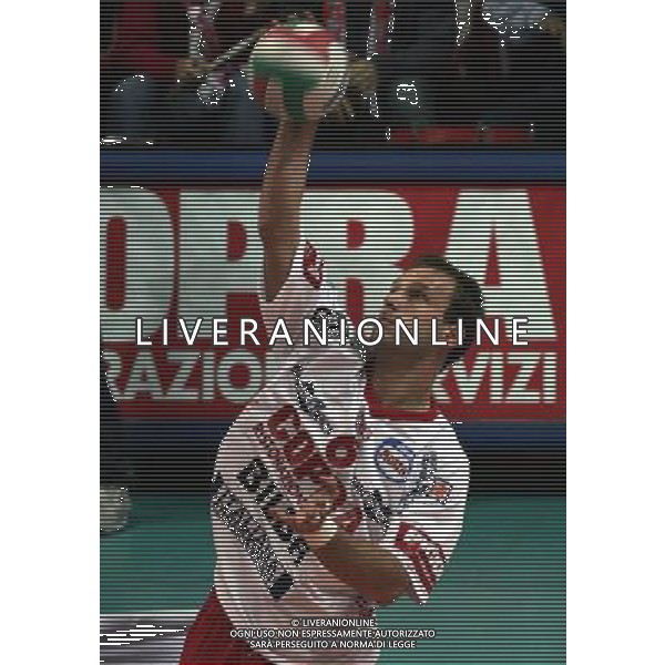 COPRA VOLLEY PIACENZA-SISLEY TRVISO 07/11/2004 NELLA FOTO LANGE VINCENT AGENZIA ALDO LIVERANI