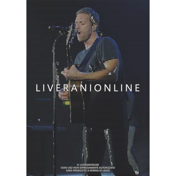  Coldplay on stage at the \'Under 1 Roof\' concert, held at Hammersmith Apollo, London, on Thursday December 19, 2013. AG ALDO LIVERANI SAS ONLY ITALY