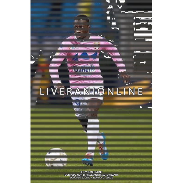 Maxime COLIN / Youssouf SABALY - 15.01.2014 - Troyes / Evian Thonon - 1/4Finale Coupe de la ligue Photo : Fred Porcu / Icon Sport AG ALDO LIVERANI SAS ONLY ITALY