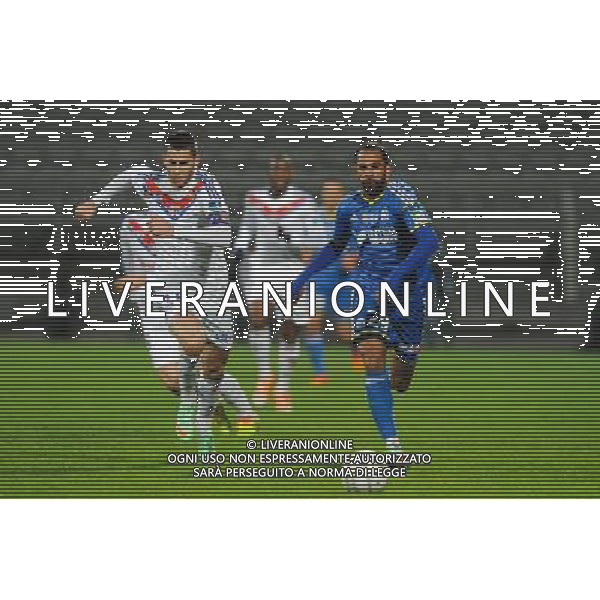 Maxime GONALONS / Saber KHALIFA - 15.01.2014 - Lyon / Marseille - 1/4Finale Coupe de la Ligue Photo : Jean Paul Thomas / Icon Sport AG ALDO LIVERANI SAS ONLY ITALY