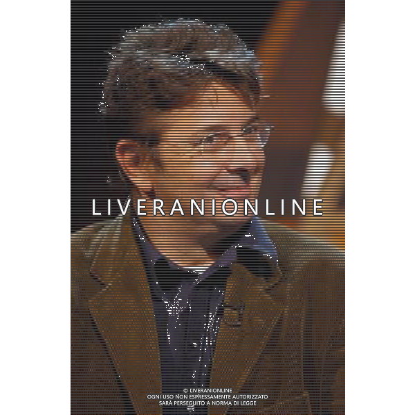 MILANO 8/11/04 TELELOMBARDIA - TALK SHOW \'ICEBERG\' NELLA FOTO LUIGI AMICONE - GIORNALISTA FOTO ANDREA LAVARIA - AG. ALDO LIVERANI