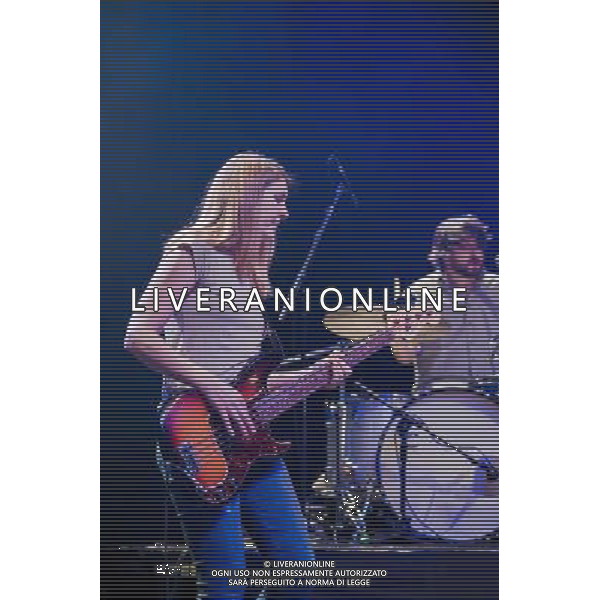 Stephen Malkmus and The Jicks perform live at The Forum, London on Thursday 16 January 2014. Picture shows Joanna Bolme and Jake Morris. AG ALDO LIVERANI SAS ONLY ITALY