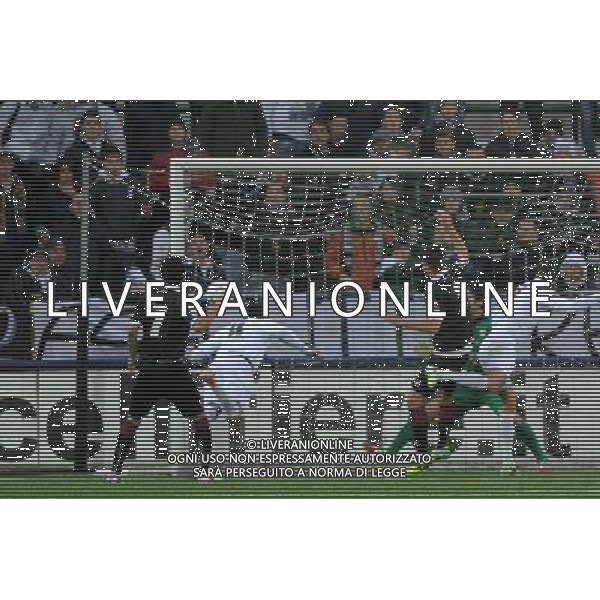 Vercelli 19-01-2014 Stadio Silvio Piola Campionato Lega PRO Prima Divisione girone A - 18å¡ giornata Pro Vercelli - Reggiana nella foto Ardizzone segna 1 a 0 Pro Vercelli foto Roberto Garavaglia - ag. Aldo Liverani sas