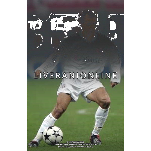 MILANO, 23/10/2002 MILAN-BAYERN MONACO MEHMET SCHOLL PH: FABRIZIO TERRUSO/SPORT NEWS AG ALDO LIVERANI SAS