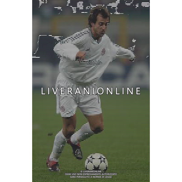 MILANO, 23/10/2002 MILAN-BAYERN MONACO MEHMET SCHOLL PH: FABRIZIO TERRUSO/SPORT NEWS AG ALDO LIVERANI SAS
