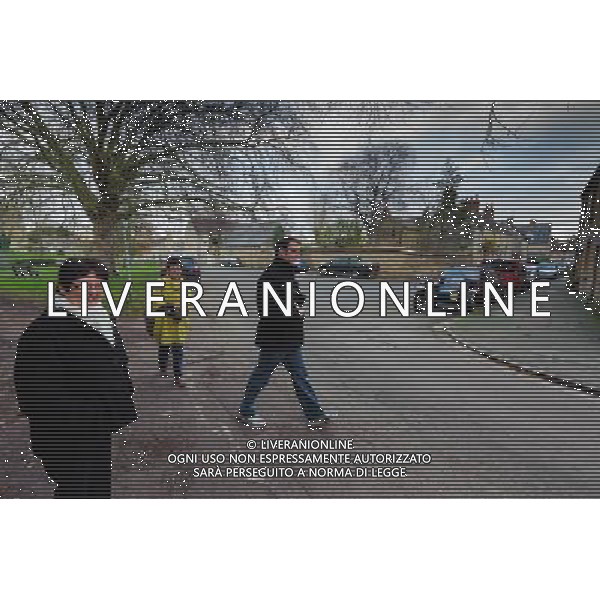 The village of Bampton, Oxfordshire which is used for the fictional village of Downton in the hit tv series. Many visitors blur the boundaries of fact and fiction when visiting the village and refer to it as Downton. Downton Abbey open day ©Photoshot/Ag. Aldo Liverani s.a.s.-Only Italy-Editorial Use Only