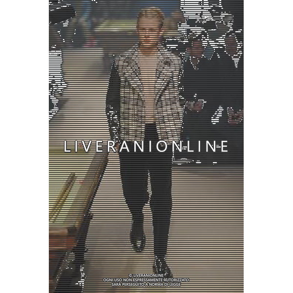 Carven Autumn Winter 2014 Paris Fashion Week Ready to Wear Menswear Â©Photoshot/Ag. Aldo Liverani s.a.s.-Only Italy-Editorial Use Only