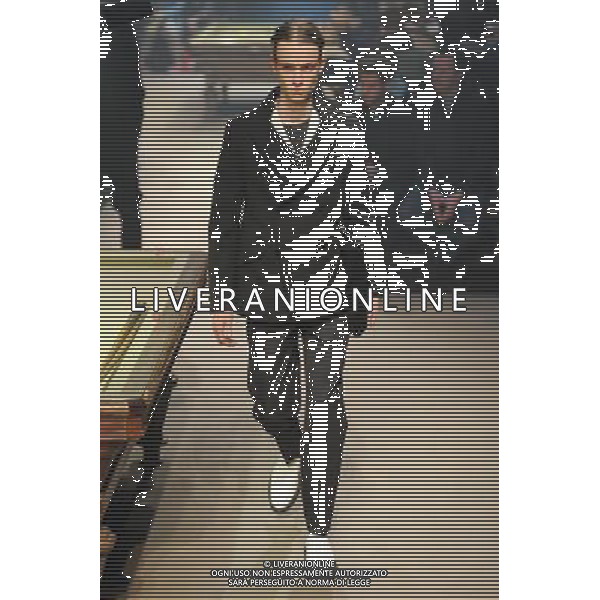 Carven Autumn Winter 2014 Paris Fashion Week Ready to Wear Menswear Â©Photoshot/Ag. Aldo Liverani s.a.s.-Only Italy-Editorial Use Only