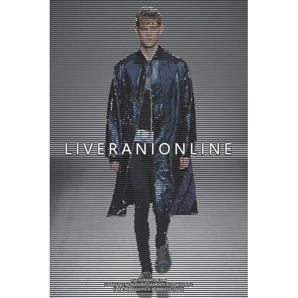 John Galliano Autumn Winter 2014 Paris Fashion Week Ready to Wear Menswear Â©Photoshot/Ag. Aldo Liverani s.a.s.-Only Italy-Editorial Use Only