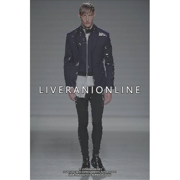 John Galliano Autumn Winter 2014 Paris Fashion Week Ready to Wear Menswear Â©Photoshot/Ag. Aldo Liverani s.a.s.-Only Italy-Editorial Use Only