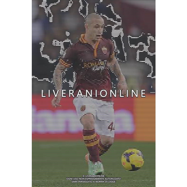 Roma - 21/01/2014 - Stadio Olimpico - TIM CUP 2013-2014 - Quarti di finale - Roma vs Juventus - nella foto: Radja Nainggolan / Ph. Fabrizio Corradetti - Ag. Aldo Liverani sas