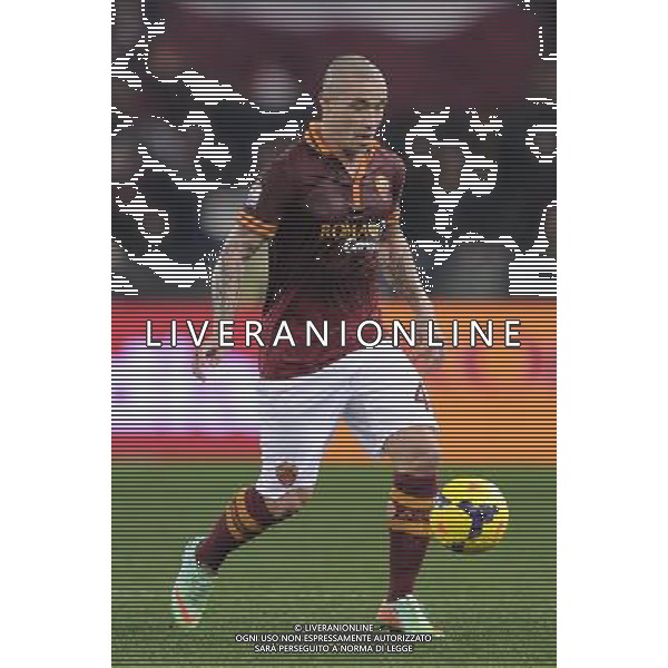 Roma - 21/01/2014 - Stadio Olimpico - TIM CUP 2013-2014 - Quarti di finale - Roma vs Juventus - nella foto: Radja Nainggolan / Ph. Fabrizio Corradetti - Ag. Aldo Liverani sas