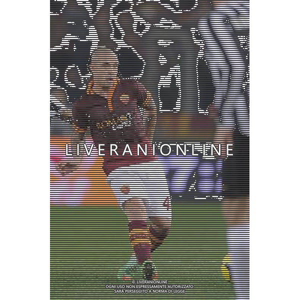 Roma - 21/01/2014 - Stadio Olimpico - TIM CUP 2013-2014 - Quarti di finale - Roma vs Juventus - nella foto: Radja Nainggolan / Ph. Fabrizio Corradetti - Ag. Aldo Liverani sas