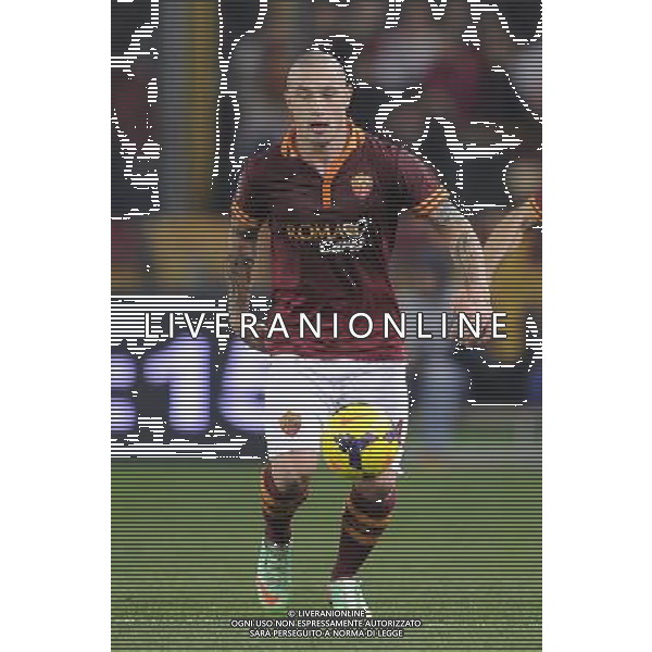 Roma - 21/01/2014 - Stadio Olimpico - TIM CUP 2013-2014 - Quarti di finale - Roma vs Juventus - nella foto: Radja Nainggolan / Ph. Fabrizio Corradetti - Ag. Aldo Liverani sas