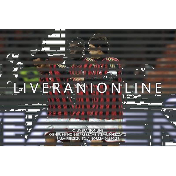 Milano 22-01-2014 TIM Cup - Coppa Italia quarti di finale Stadio Giuseppe Meazza - San Siro Milan - Udinese nella foto da SX Robson De Souza Robinho (Milan) Mario Balotelli (Milan) e Ricardo Kaka\' (Milan) foto Roberto Garavaglia - ag. Aldo Liverani sas