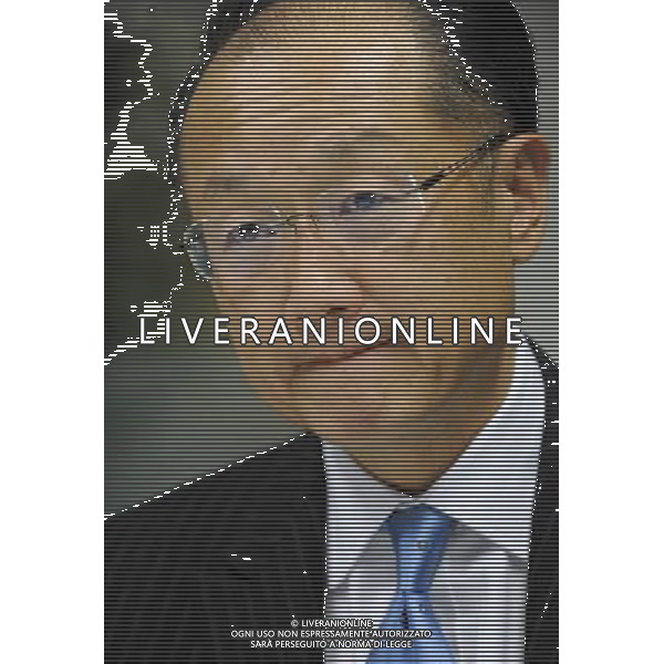 (140123) -- WASHINGTON D.C., Jan. 23, 2014 () -- World Bank President Jim Yong Kim speaks to reporters during an exclusive interview at the World Bank headquarters in Washington D.C., capital of the United States, Jan. 21, 2014. The global economy is poised to gain momentum this year with \'two engines\' of developing and developed countries working simultaneously, Jim Yong Kim said in the interview. (/Zhang Jun) (lmz) ©Photoshot/Ag. Aldo Liverani s.a.s.-Only Italy-Editorial Use Only
