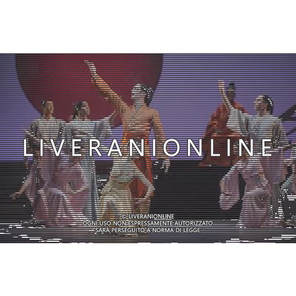 The Prince of the Pagodas, dress rehearsal on 29th January 2014 at The Lowry, Salford, England. The show will runs from 30th January - 1st February 2014 before touring the UK. David Bintley\'s ballet to Benjamin Britten\'s only commissioned ballet score was rapturously received by audiences and critics at its premiere by the National Ballet of Japan in 2011. The spectacular and imaginative costumes from War Horse designer Rae Smith bring to life the elegance and beauty of the Chrysanthemum Kingdom, and capture our imagination in the fantastical journey through the elements. AG ALDO LIVERANI SAS ONLY ITALY