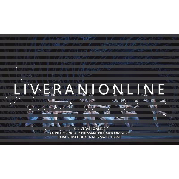 The Prince of the Pagodas, dress rehearsal on 29th January 2014 at The Lowry, Salford, England. The show will runs from 30th January - 1st February 2014 before touring the UK. David Bintley\'s ballet to Benjamin Britten\'s only commissioned ballet score was rapturously received by audiences and critics at its premiere by the National Ballet of Japan in 2011. The spectacular and imaginative costumes from War Horse designer Rae Smith bring to life the elegance and beauty of the Chrysanthemum Kingdom, and capture our imagination in the fantastical journey through the elements. ©photoshot/AGENZIA ALDO LIVERANI SAS - ITALY ONLY - Ballerini classici durante le prove de \'Il principe delle pagode\' , prova generale del 29 gennaio 2014 al The Lowry, Salford, in Inghilterra