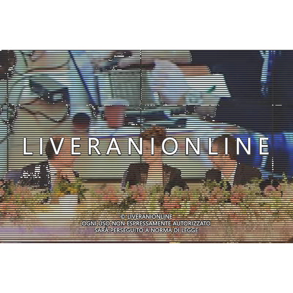 64ma edizione del Festival di Sanremo 18 febbraio 2014 Nella foto: Laetitia Casta, Fabio Fazio e Giancarlo Leone in conferenza stampa ©gazzaniga/AGENZIA ALDO LIVERANI SAS