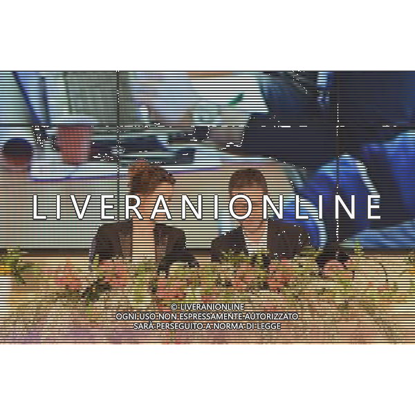 64ma edizione del Festival di Sanremo 18 febbraio 2014 Nella foto: Laetitia Casta, Fabio Fazio in conferenza stampa ©gazzaniga/AGENZIA ALDO LIVERANI SAS