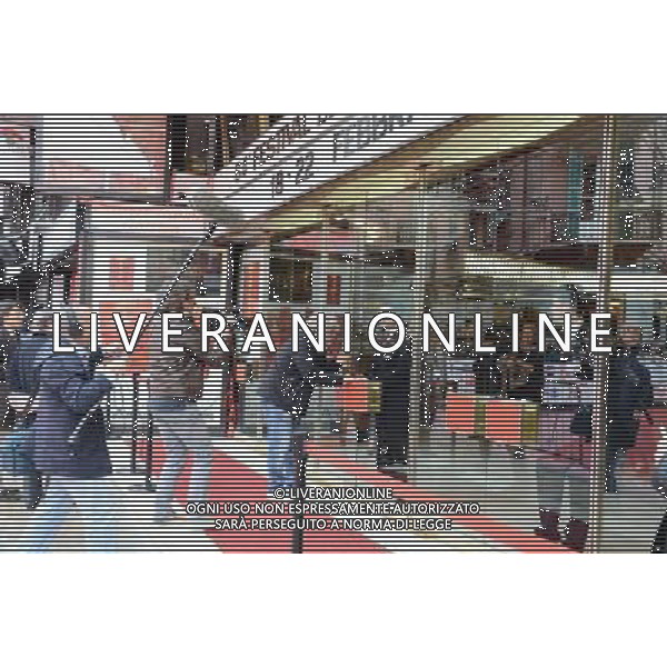 64ma edizione del Festival di Sanremo 18 febbraio 2014 Nella foto: il Sosia Beppe Grillo davanti all\'Ariston ©gazzaniga/AGENZIA ALDO LIVERANI SAS