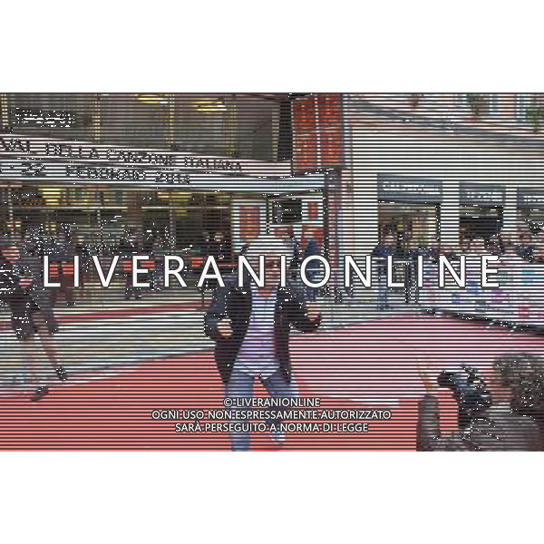 64ma edizione del Festival di Sanremo 18 febbraio 2014 Nella foto: il Sosia Beppe Grillo davanti all\'Ariston ©gazzaniga/AGENZIA ALDO LIVERANI SAS