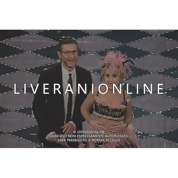 Festival di Sanremo Nella foto: Luciana Littizzetto con fabio fazio Prima Serata 64mo Festival della Canzone Italiana di Sanremo 18 febbraio 2014 ©gazzaniga/AGENZIA ALDO LIVERANI SAS