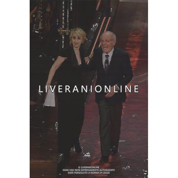 Festival di Sanremo Nella foto: Tito Stagno con luciana Littizzetto Prima Serata 64mo Festival della Canzone Italiana di Sanremo 18 febbraio 2014 ©gazzaniga/AGENZIA ALDO LIVERANI SAS