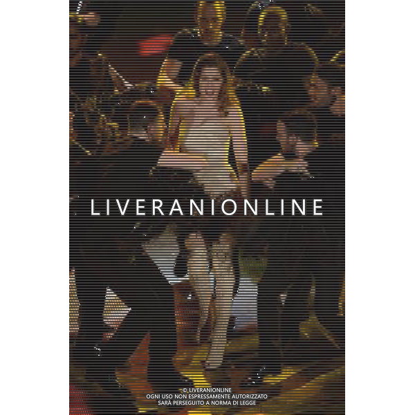 Festival di Sanremo Nella foto: Laetitia Casta Prima Serata 64mo Festival della Canzone Italiana di Sanremo 18 febbraio 2014 ©gazzaniga/AGENZIA ALDO LIVERANI SAS