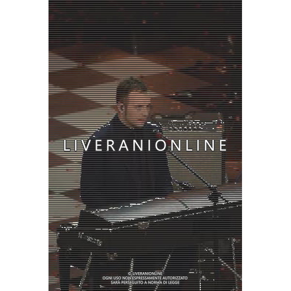 Festival di Sanremo Nella foto: Raphael Gualazzi The Bloody Beetroots Prima Serata 64mo Festival della Canzone Italiana di Sanremo 18 febbraio 2014 ©gazzaniga/AGENZIA ALDO LIVERANI SAS