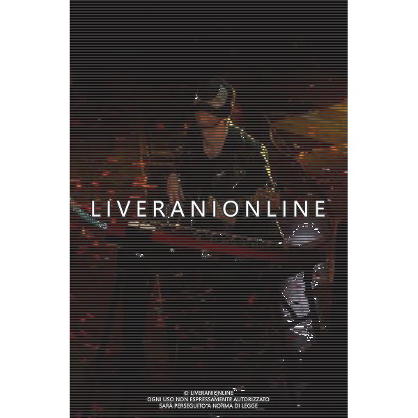 Festival di Sanremo Nella foto: Raphael Gualazzi The Bloody Beetroots Prima Serata 64mo Festival della Canzone Italiana di Sanremo 18 febbraio 2014 ©gazzaniga/AGENZIA ALDO LIVERANI SAS