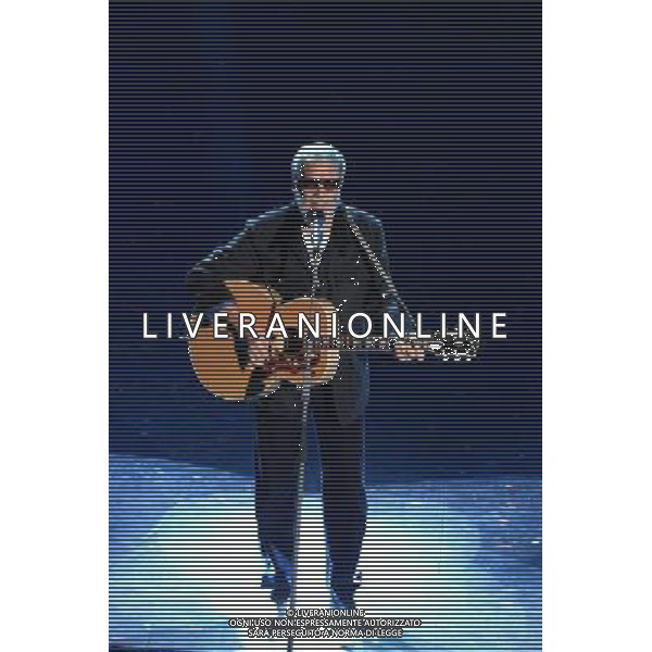 Festival di Sanremo Nella foto: Yusuf Cat Stevens Prima Serata 64mo Festival della Canzone Italiana di Sanremo 18 febbraio 2014 ©gazzaniga/AGENZIA ALDO LIVERANI SAS