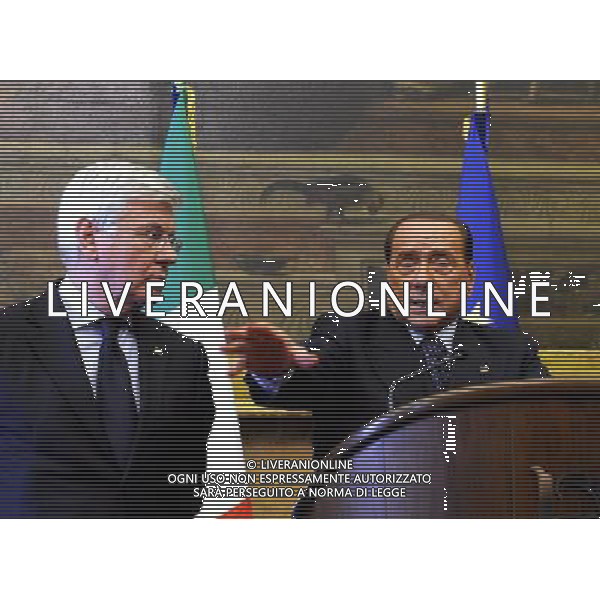 Roma - 19/02/2014 - Montecitorio - Sala Aldo Moro - Consultazioni del Presidente del consiglio designato - nella foto: Paolo Romani e Silvio Berlusconi / Ph. Fabrizio Corradetti - Ag. Aldo Liverani Sas