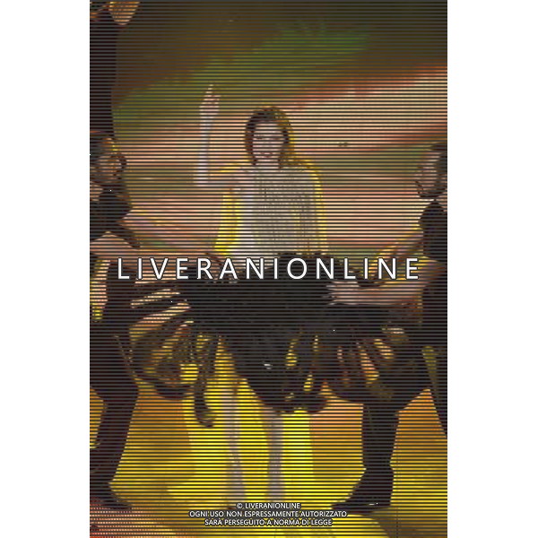 Prima Serata 64mo Festival della Canzone Italiana di Sanremo 18 febbraio 2014 Nella foto: il balletto di Laetitia Casta ©gazzaniga/AGENZIA ALDO LIVERANI SAS