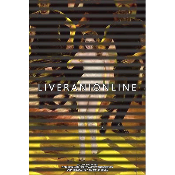 Prima Serata 64mo Festival della Canzone Italiana di Sanremo 18 febbraio 2014 Nella foto: il balletto di Laetitia Casta ©gazzaniga/AGENZIA ALDO LIVERANI SAS