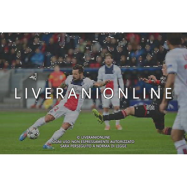 Ezequiel LAVAZZI - 18.02.2014 - Bayer Leverkusen / Paris Saint Germain - 1/8emeFinale Aller Ligue des Champions - Photo : Dave Winter / Icon Sport AG ALDO LIVERANI SAS ONLY ITALY