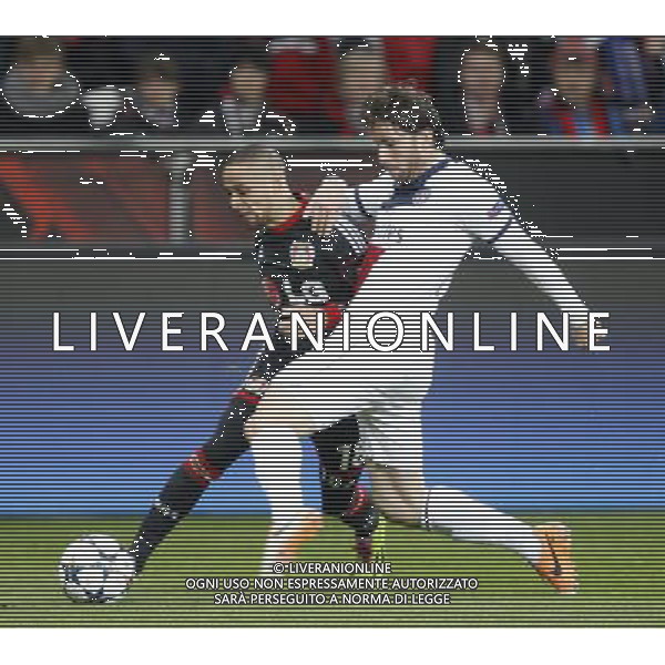 Championsleague, Bayer Leverkusen vs. Paris St. Germain, 18.02.14 Sidney Sam (Leverkusen) gegen Maxwell (Paris) Hasan Bratic;Koblenzerstr.3;56412 Nentershausen;Tel.:0172-2733357; hb-press-agency@t-online.de;http://www.uptodate-bildagentur.de; Veroeffentlichung gem. AGB - Stand 09.2006; Foto ist Honorarpflichtig zzgl. 7% Ust.; Steuer-Nr.: 30 807 6032 6;Finanzamt Montabaur; Nassauische Sparkasse Nentershausen; Konto 828017896, BLZ 510 500 15;SWIFT-BIC: NASS DE 55;IBAN: DE69 5105 0015 0828 0178 96; Belegexemplar erforderlich! AG ALDO LIVERANI SAS ONLY ITALY