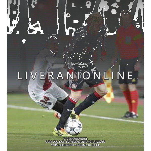 Championsleague, Bayer Leverkusen vs. Paris St. Germain, 18.02.14 Stefan Kie ling (Leverkusen) gegen Blaise Matuidi (Paris) Hasan Bratic;Koblenzerstr.3;56412 Nentershausen;Tel.:0172-2733357; hb-press-agency@t-online.de;http://www.uptodate-bildagentur.de; Veroeffentlichung gem. AGB - Stand 09.2006; Foto ist Honorarpflichtig zzgl. 7% Ust.; Steuer-Nr.: 30 807 6032 6;Finanzamt Montabaur; Nassauische Sparkasse Nentershausen; Konto 828017896, BLZ 510 500 15;SWIFT-BIC: NASS DE 55;IBAN: DE69 5105 0015 0828 0178 96; Belegexemplar erforderlich! AG ALDO LIVERANI SAS ONLY ITALY