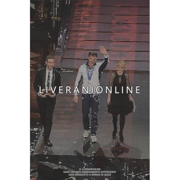 Seconda Serata 64mo Festival della Canzone Italiana di Sanremo 19 febbraio 2014 Nella foto: Armin Zoeggeler con Fabio Fazio e Luciana Littizzetto ©gazzaniga/AGENZIA ALDO LIVERANI SAS