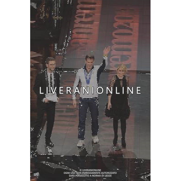 Seconda Serata 64mo Festival della Canzone Italiana di Sanremo 19 febbraio 2014 Nella foto: Armin Zoeggeler con Fabio Fazio e Luciana Littizzetto ©gazzaniga/AGENZIA ALDO LIVERANI SAS