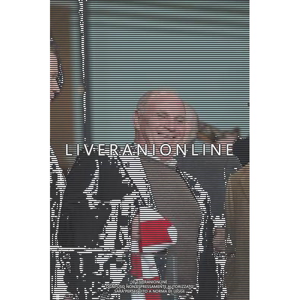 19.02.2014, Emirates Stadion, London, ESP, UEFA CL, FC Arsenal vs FC Bayern Muenchen, Achtelfinale, im Bild Praesident Uli HOENESS (FC Bayern Muenchen) gut gelaunt // during the UEFA Champions League Round of 16 match between FC Arsenal and FC Bayern Munich at the Emirates Stadion in London, Great Britain on 2014/02/19. EXPA Pictures © 2014, PhotoCredit: EXPA/ Eibner-Pressefoto/ Kolbert *****ATTENTION - OUT of GER***** ©PHOTOSHOT/AGENZIA ALDO LIVERANI SAS - ITALY ONLY - ARSENAL - BAYERN MONACO CHAMPIONS LEAGUE