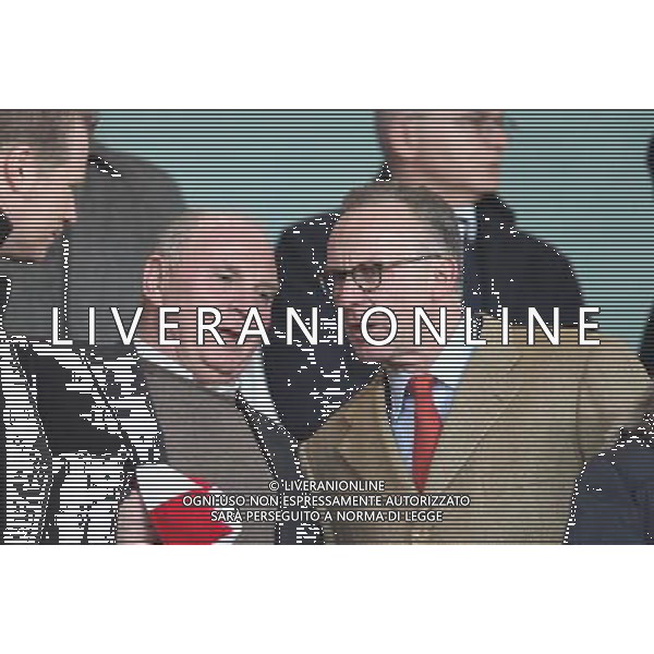 19.02.2014, Emirates Stadion, London, ESP, UEFA CL, FC Arsenal vs FC Bayern Muenchen, Achtelfinale, im Bild l-r: Praesident Uli HOENESS (FC Bayern Muenchen), Vorstandsvorsitzender Karl-Heinz RUMMENIGGE (FC Bayern Muenchen) // during the UEFA Champions League Round of 16 match between FC Arsenal and FC Bayern Munich at the Emirates Stadion in London, Great Britain on 2014/02/19. EXPA Pictures © 2014, PhotoCredit: EXPA/ Eibner-Pressefoto/ Kolbert *****ATTENTION - OUT of GER***** ©PHOTOSHOT/AGENZIA ALDO LIVERANI SAS - ITALY ONLY - ARSENAL - BAYERN MONACO CHAMPIONS LEAGUE