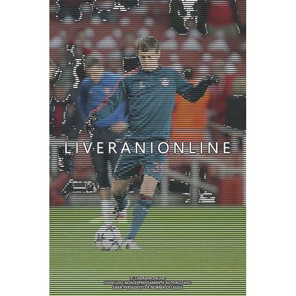 19.02.2014, Emirates Stadion, London, ESP, UEFA CL, FC Arsenal vs FC Bayern Muenchen, Achtelfinale, im Bild Toni KROOS #39 (FC Bayern Muenchen) beim warm up // during the UEFA Champions League Round of 16 match between FC Arsenal and FC Bayern Munich at the Emirates Stadion in London, Great Britain on 2014/02/19. EXPA Pictures © 2014, PhotoCredit: EXPA/ Eibner-Pressefoto/ Kolbert *****ATTENTION - OUT of GER***** ©PHOTOSHOT/AGENZIA ALDO LIVERANI SAS - ITALY ONLY - ARSENAL - BAYERN MONACO CHAMPIONS LEAGUE