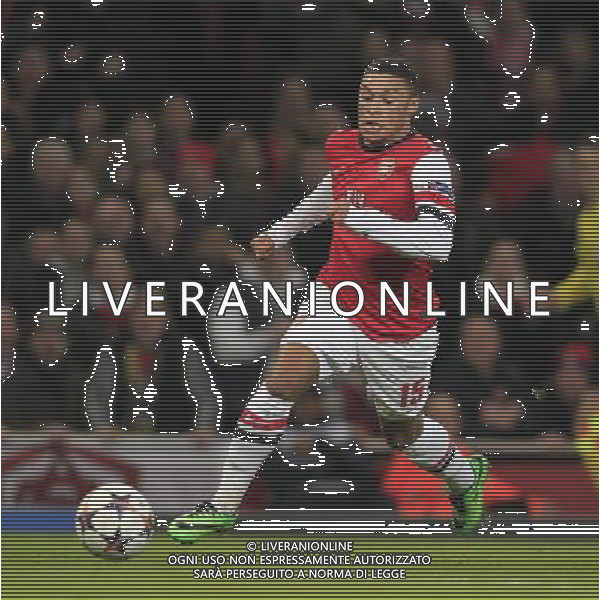 19.02.2014, Emirates Stadion, London, ENG, UEFA CL, FC Arsenal vs FC Bayern Muenchen, Achtelfinale, im Bild Alex Oxlade-Chamberlain (Arsenal FC #15), Aktion, Action // during the UEFA Champions League Round of 16 match between FC Arsenal and FC Bayern Munich at the Emirates Stadion in London, Great Britain on 2014/02/19. EXPA Pictures © 2014, PhotoCredit: EXPA/ Eibner-Pressefoto/ Schueler *****ATTENTION - OUT of GER***** AG ALDO LIVERANI SAS ONLY ITALY