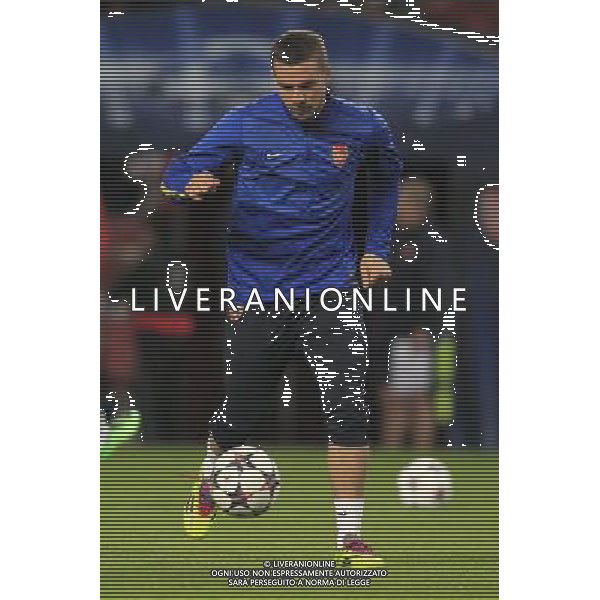 19.02.2014, Emirates Stadion, London, ENG, UEFA CL, FC Arsenal vs FC Bayern Muenchen, Achtelfinale, im Bild Lukas Podolski (Arsenal FC #9), Aktion, Action // during the UEFA Champions League Round of 16 match between FC Arsenal and FC Bayern Munich at the Emirates Stadion in London, Great Britain on 2014/02/19. EXPA Pictures © 2014, PhotoCredit: EXPA/ Eibner-Pressefoto/ Schueler *****ATTENTION - OUT of GER***** AG ALDO LIVERANI SAS ONLY ITALY