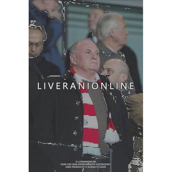 19.02.2014, Emirates Stadion, London, ENG, UEFA CL, FC Arsenal vs FC Bayern Muenchen, Achtelfinale, im Bild Praesident Uli HOENESS (FC Bayern Muenchen) schlecht gelaunt // during the UEFA Champions League Round of 16 match between FC Arsenal and FC Bayern Munich at the Emirates Stadion in London, Great Britain on 2014/02/19. EXPA Pictures © 2014, PhotoCredit: EXPA/ Eibner-Pressefoto/ Kolbert *****ATTENTION - OUT of GER***** AG ALDO LIVERANI SAS ONLY ITALY